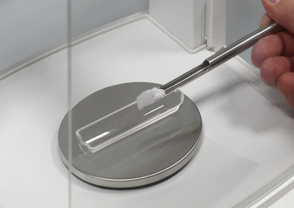 ELTRA CW-800 CO₂ & Water Analyzer – Simultaneous IR | Gypsum, Cement & Minerals