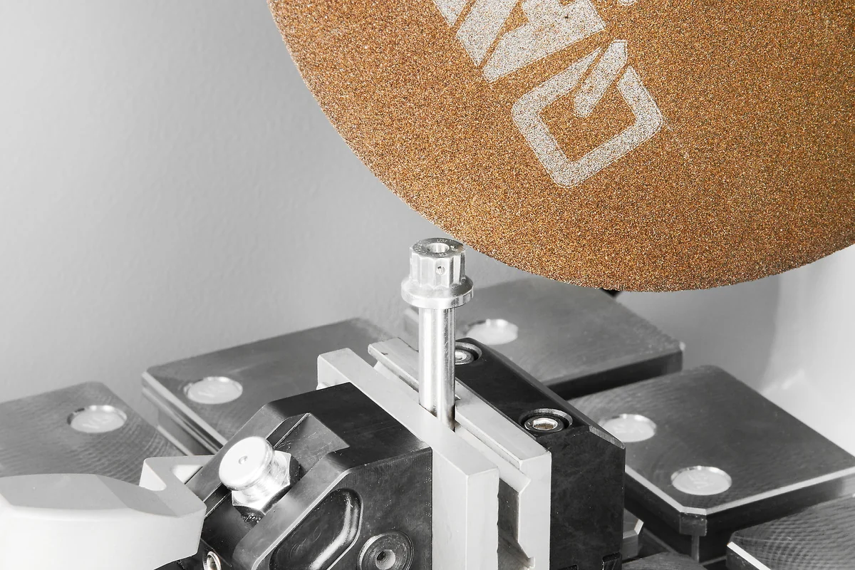 QATM QCUT 200 A Precision Cut-off Machine – Ø 75 mm Capacity | Automatic Benchtop Sectioning