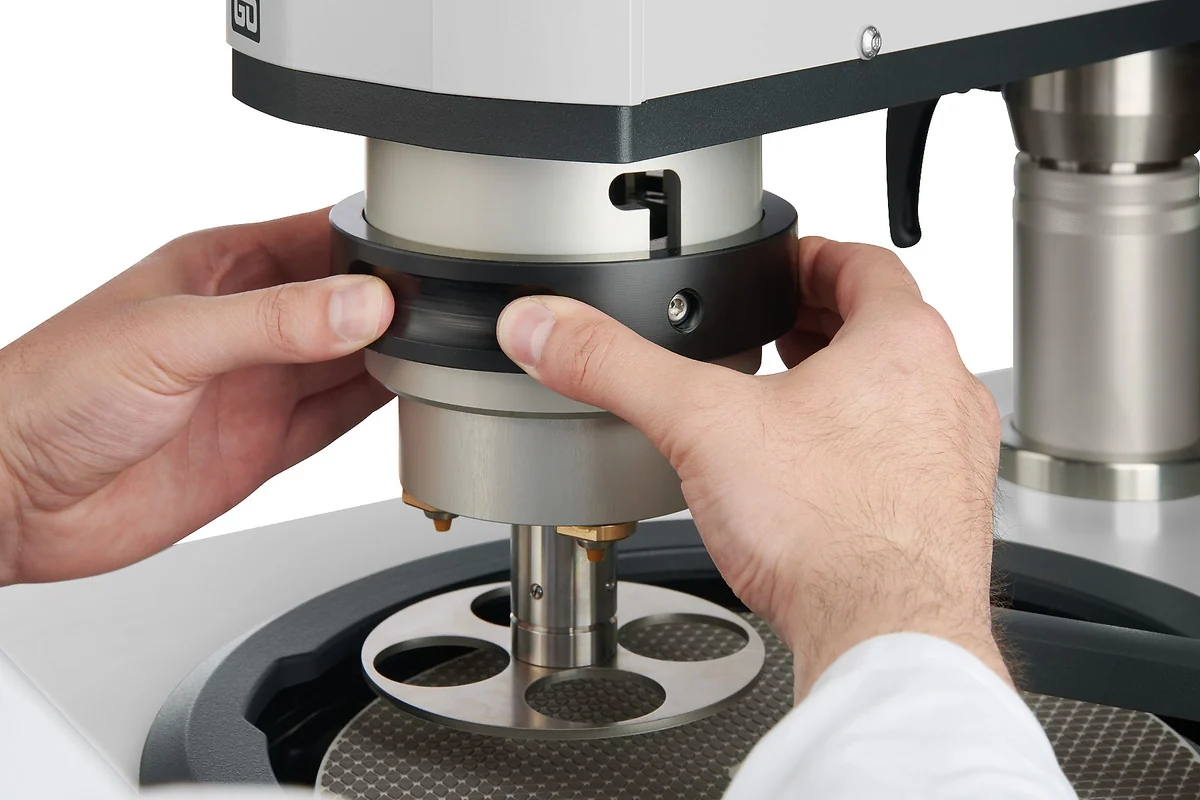 QATM QPOL GO Grinding & Polishing Head – Entry-Level Automatic | Retrofittable