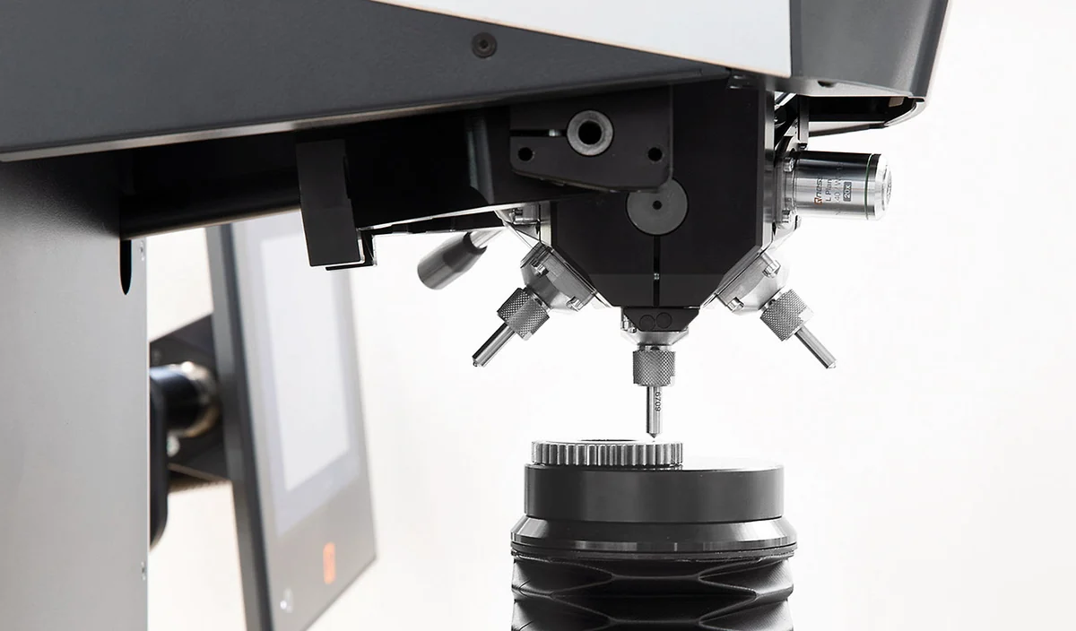 QATM Qness 250/750/3000 A+ EVO Macro Hardness Tester – Vickers/Brinell/Rockwell | 0.3–3000 kgf