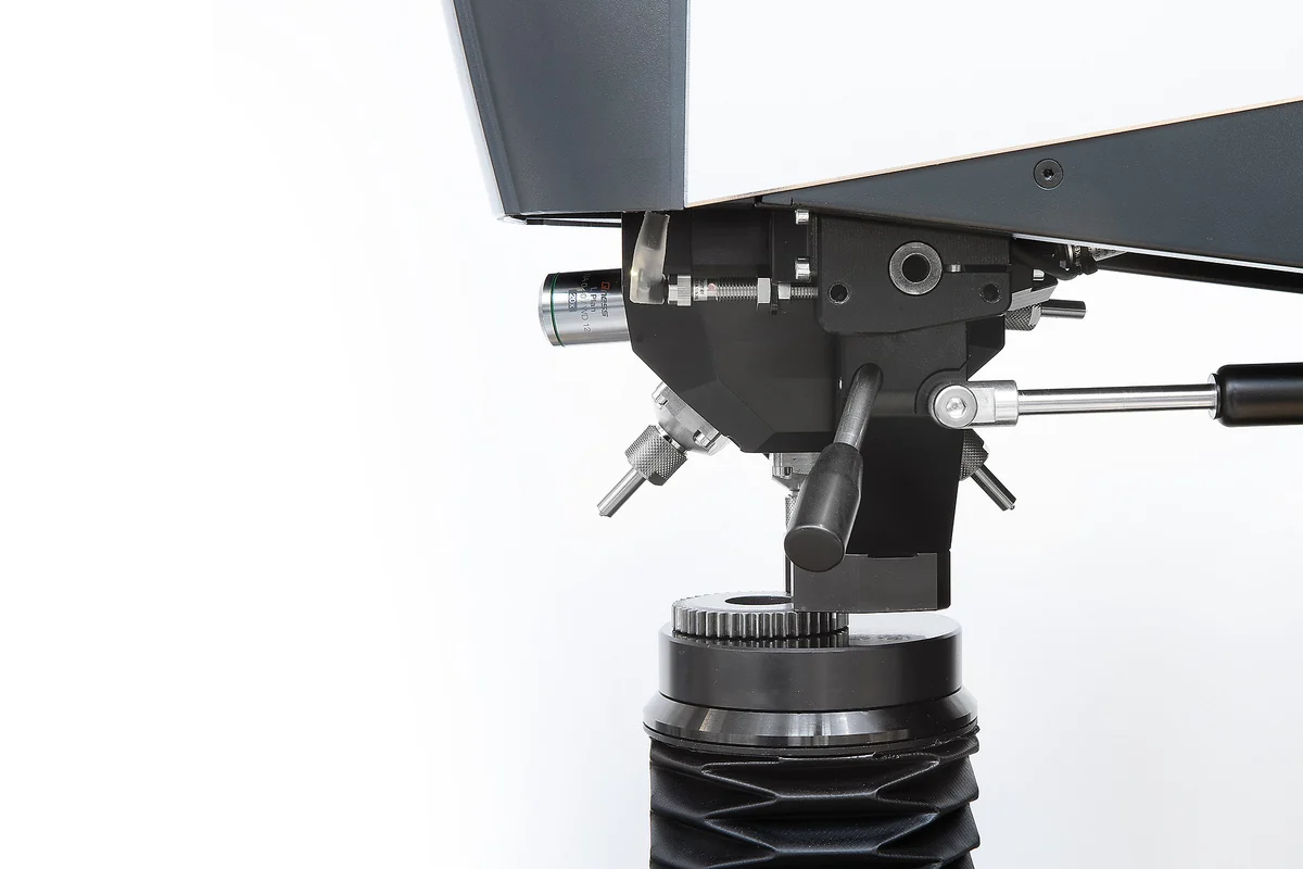 QATM Qness 250/750/3000 CS/C EVO Macro Hardness Tester – Vickers/Brinell/Rockwell/Knoop | 0.3–3000 kgf