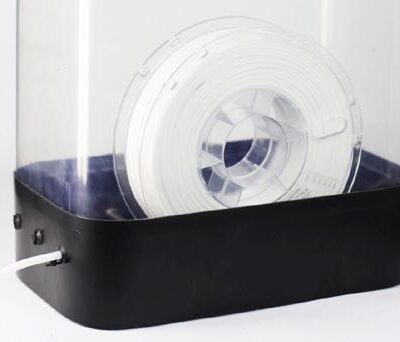 Loading filament into 3D printer using PolyBox dry storage system Polymaker PolyBox Edition II – High-Quality 3D Printer Filament Dry Box