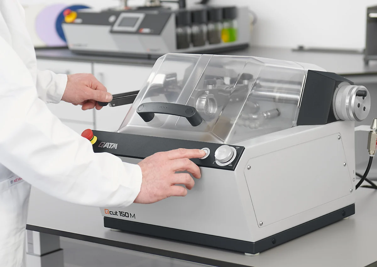 QATM QCUT 150 M Precision Cut-off Machine – Ø 40 mm Capacity | Manual Benchtop Sectioning